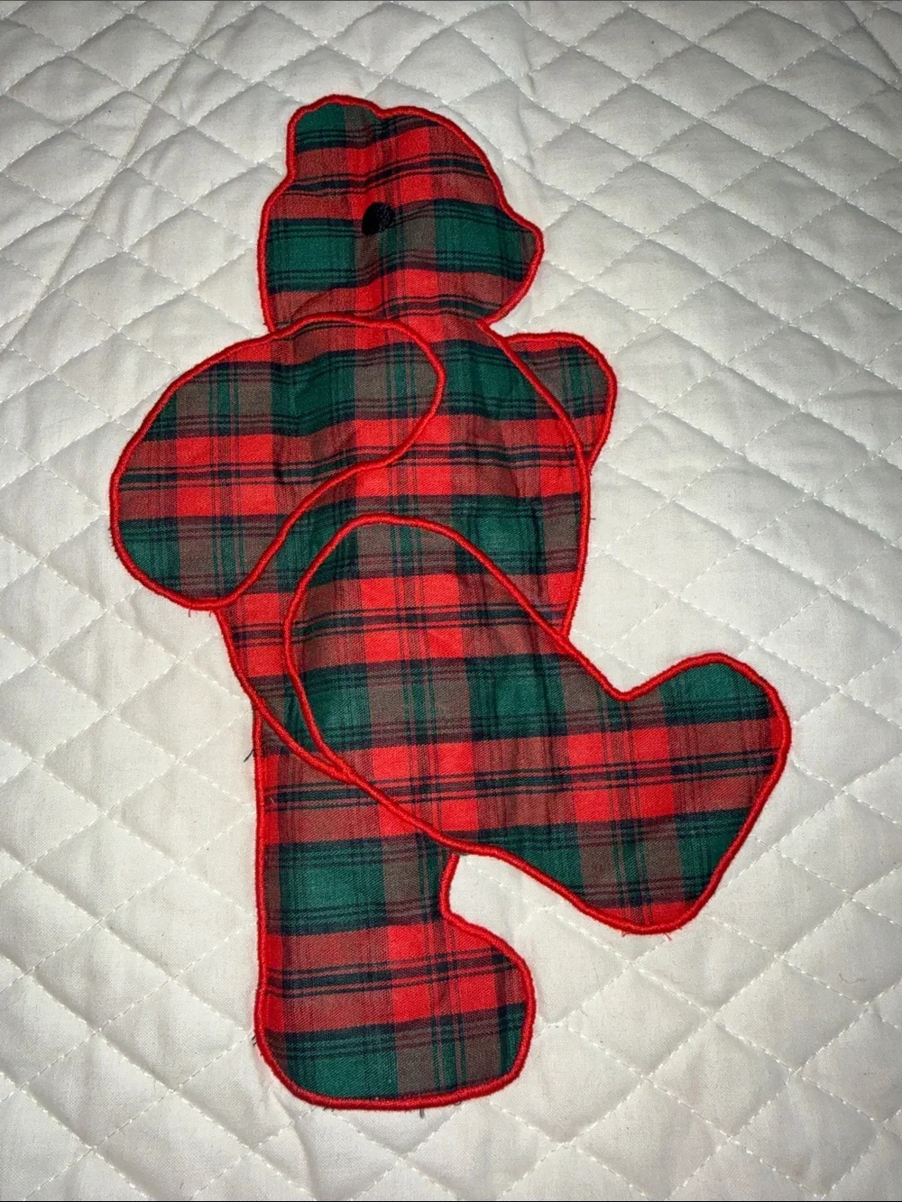 Vintage Bear Red & Plaid Quilted Tree Skirt With Lace and Red Ruffle